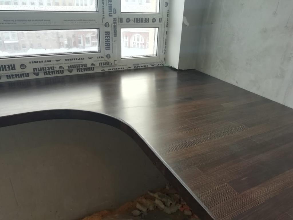 угловые столешницы на заказ в москве